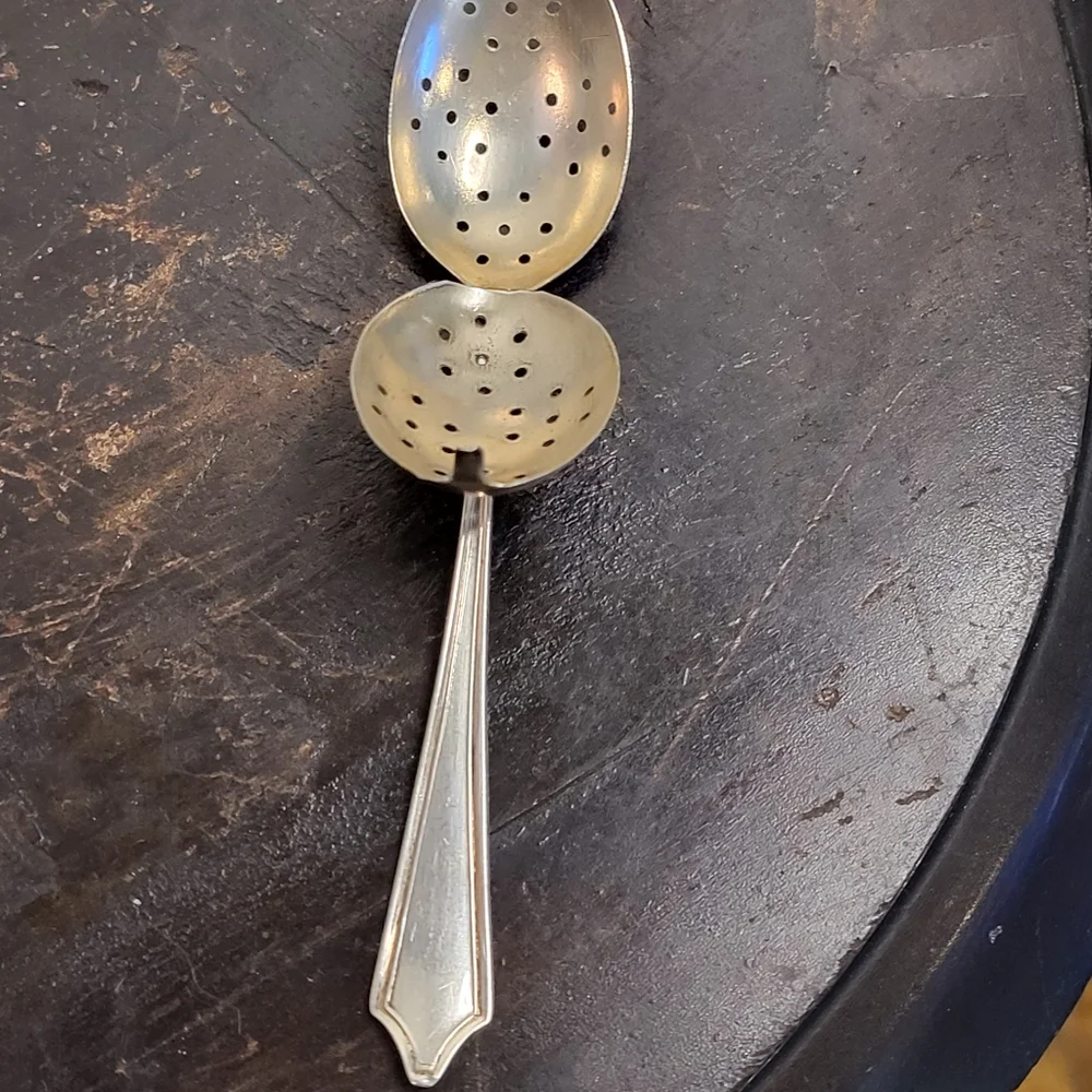 Antique Manchester Silver Co. Sterling Tea Infuser / Strainer / Steeper